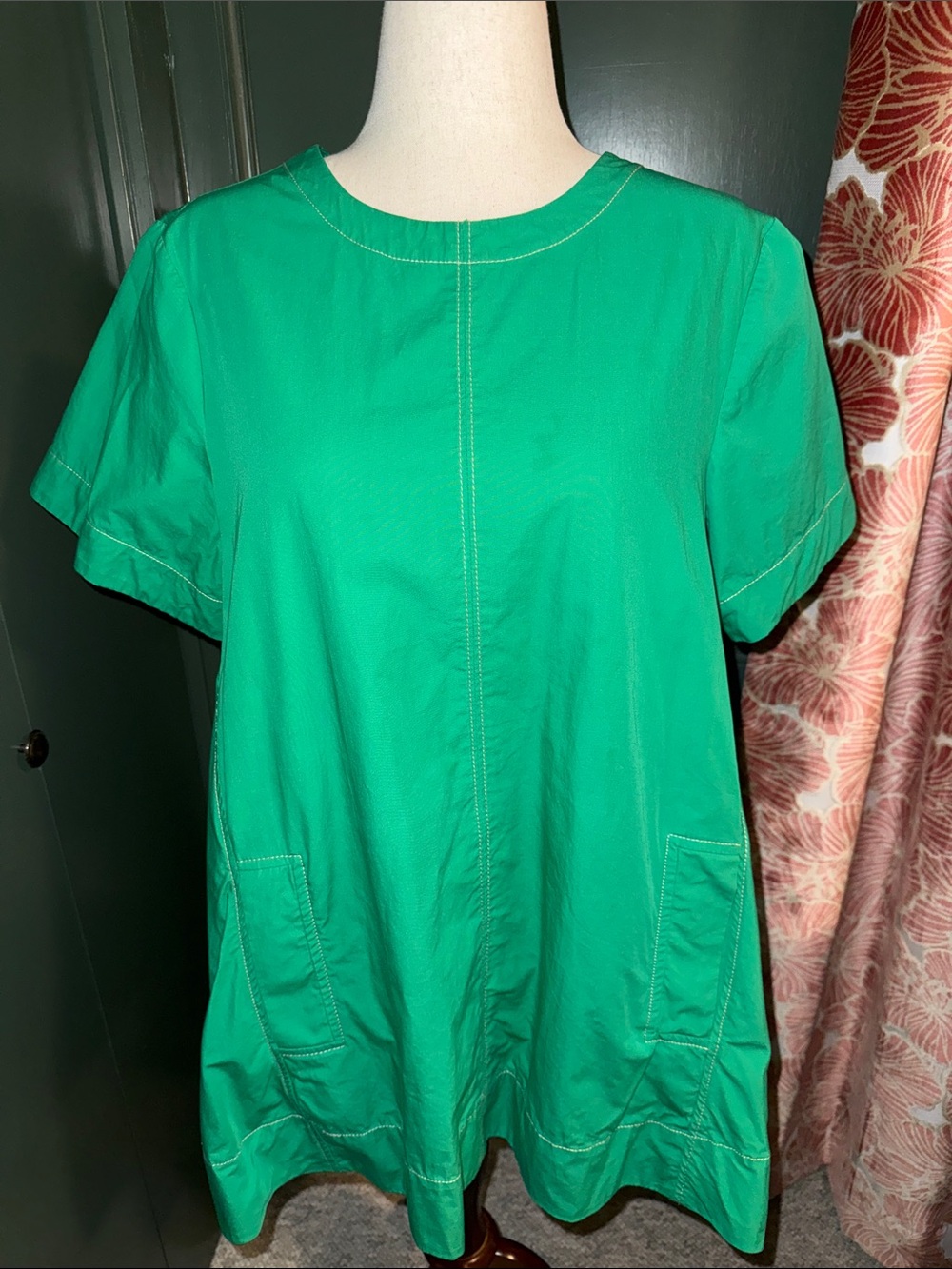 Anthro - Maeve Emerald Green Short-Sleeve Tunic with Patch Pockets